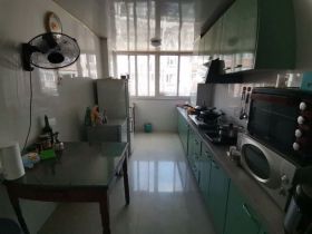 明珠花园 3室2厅2卫 121m&sup2;