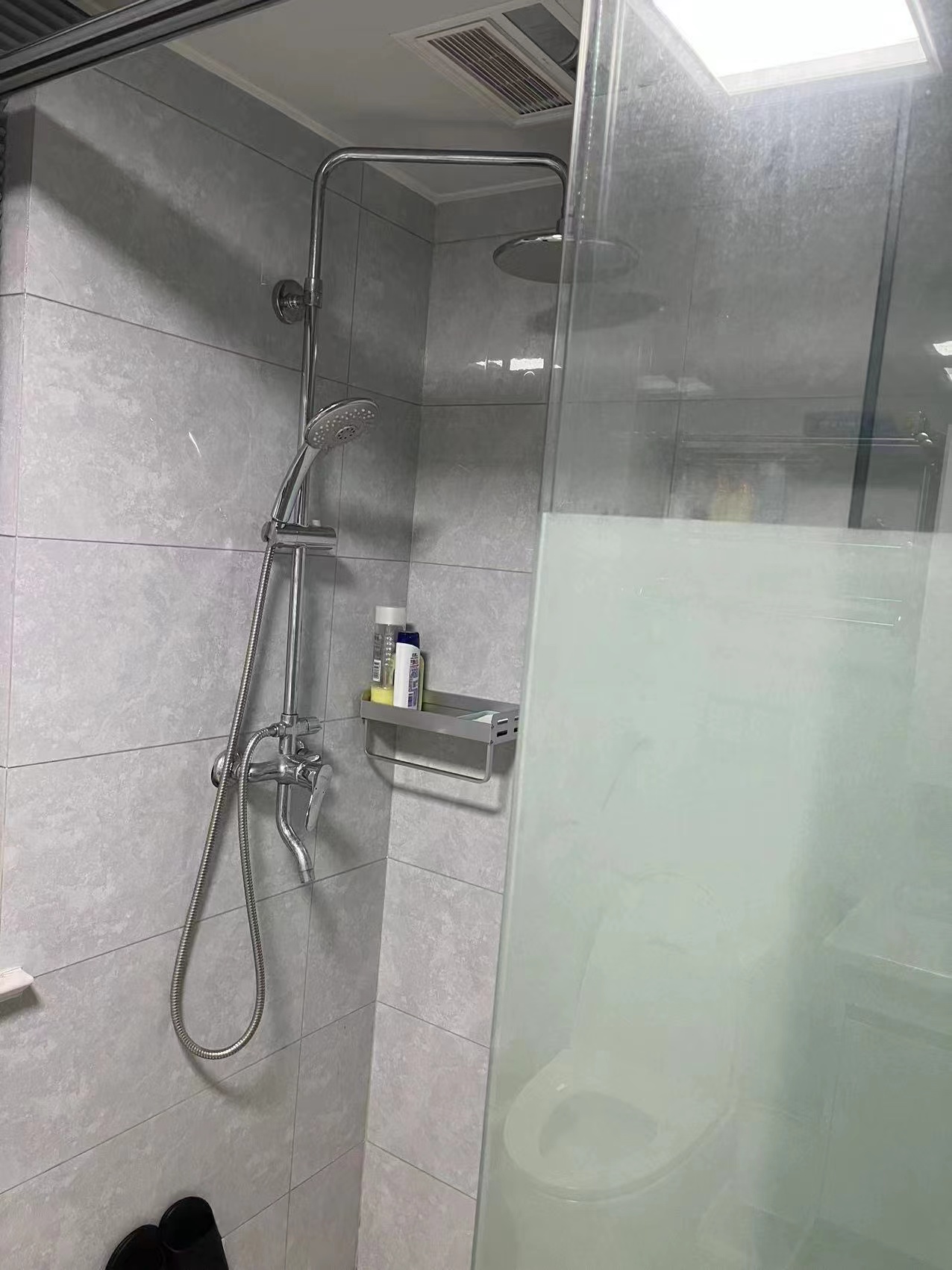 皇家花园北区 3室2厅1卫 97m&sup2;