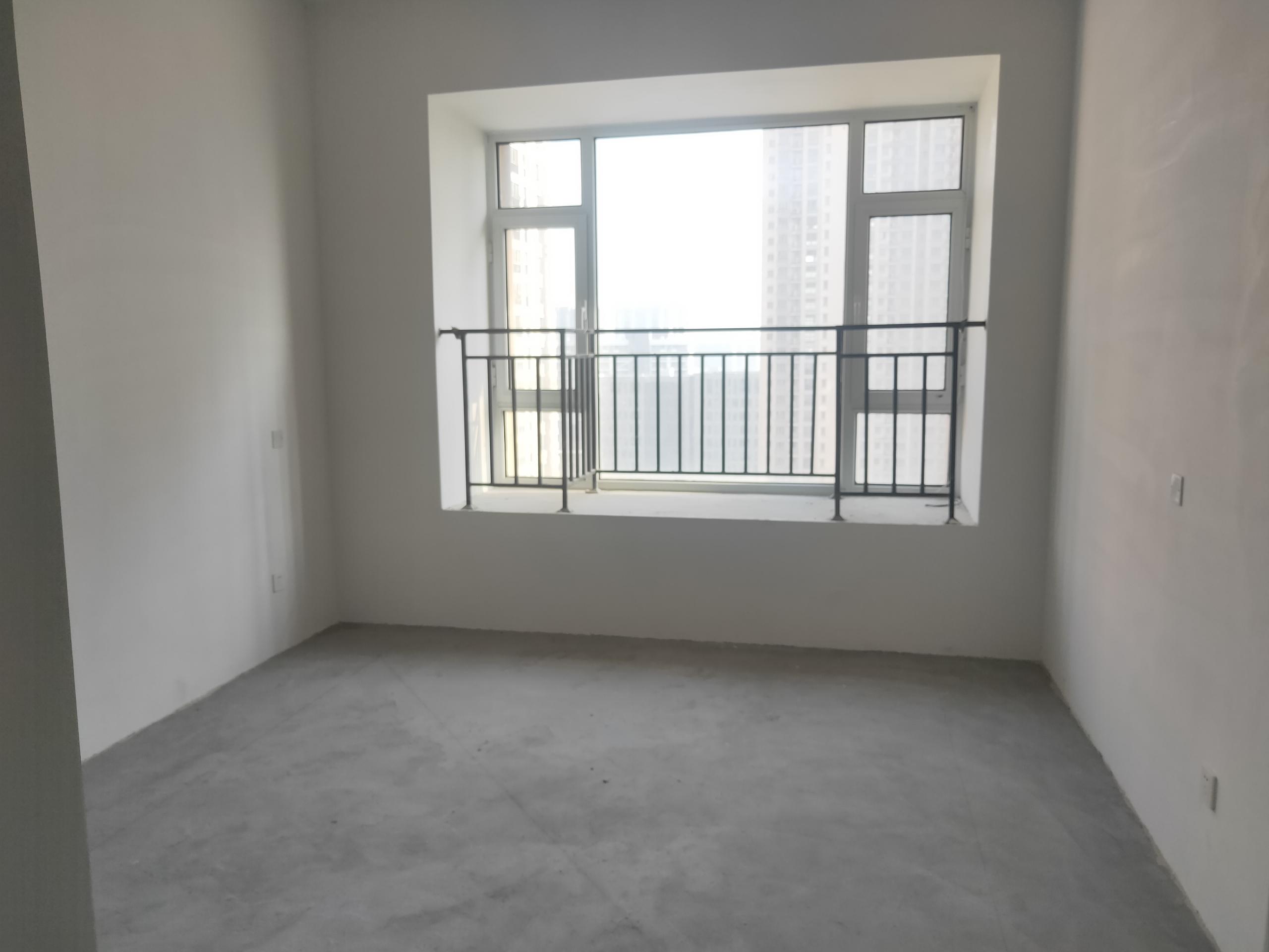 中南世纪花城三期 4室0厅0卫 330.00m&sup2;