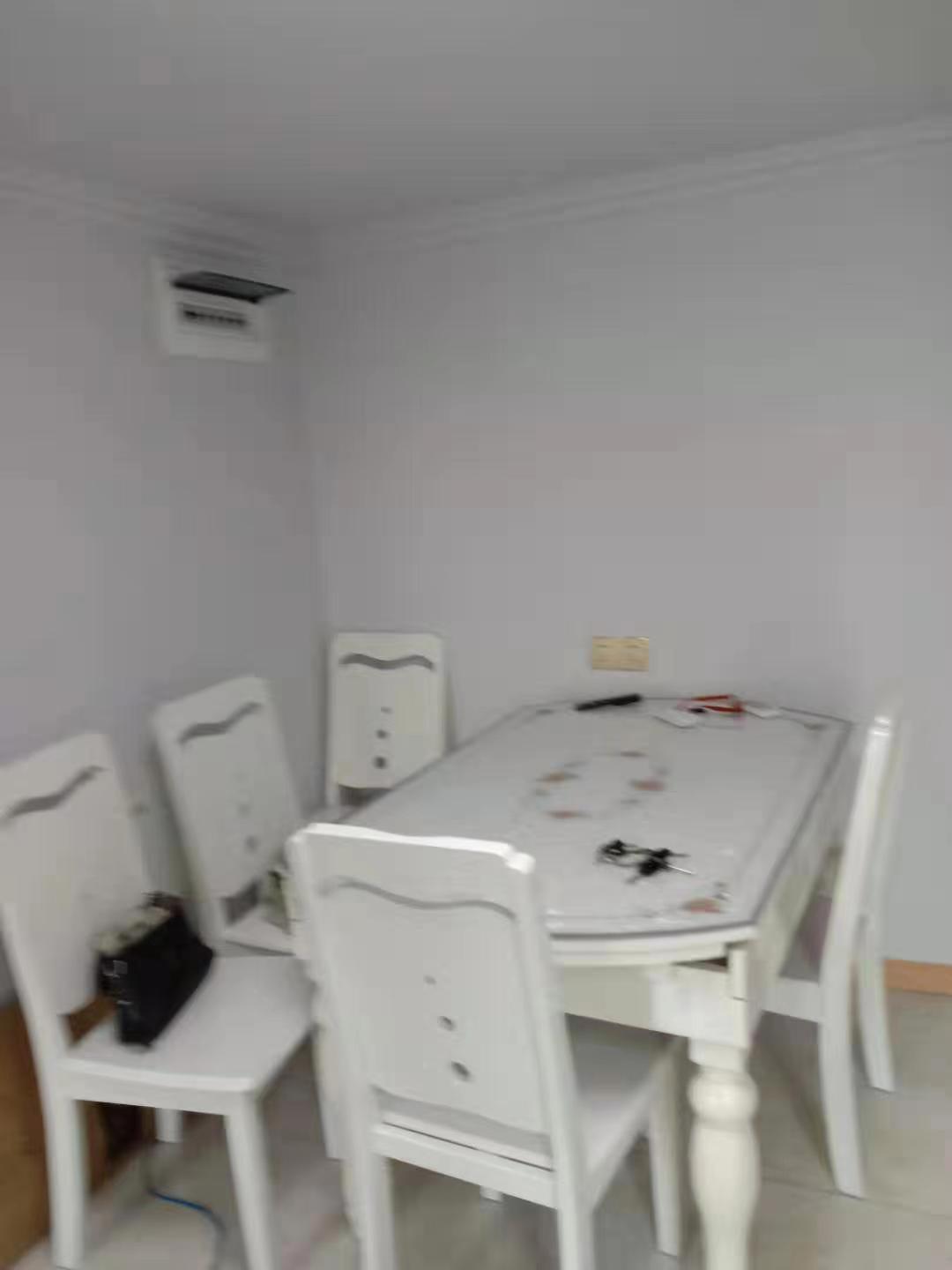 南山国际社区 2室1厅1卫 70m²