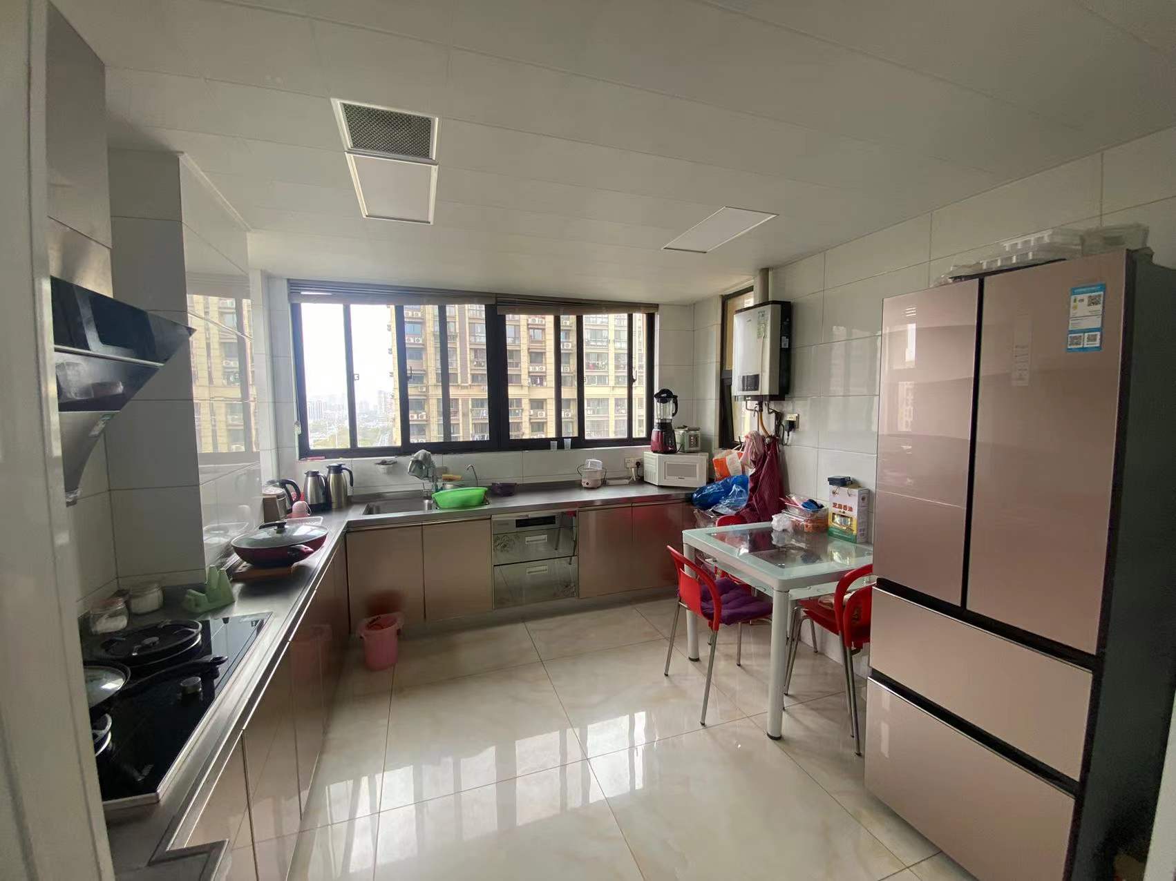 紫东南苑南区 2室1厅1卫 96m&sup2;
