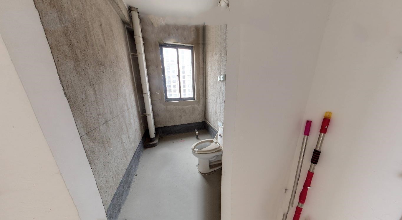 冠城大通棕榈湾 4室2厅2卫 134.35m&sup2;