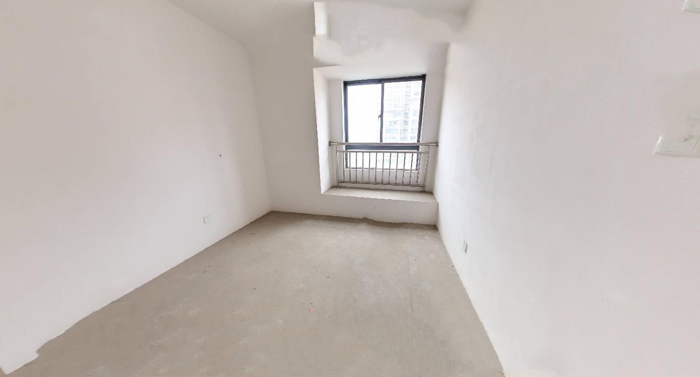 冠城大通棕榈湾 4室2厅2卫 134.35m&sup2;