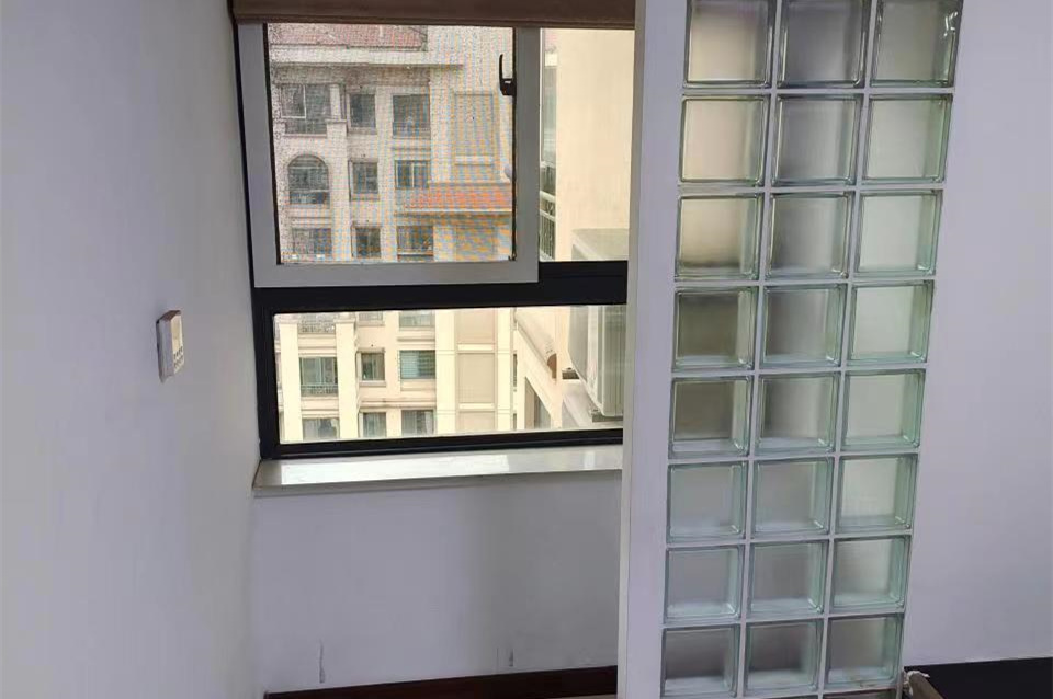 冠城大通棕榈湾 2室2厅1卫 88.00m&sup2;