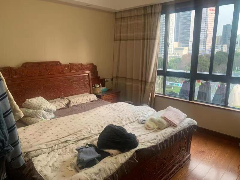 南通橡树湾 4室2厅2卫 169m&sup2;