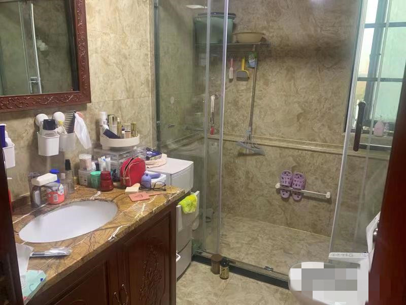 南通橡树湾 4室2厅2卫 169m&sup2;