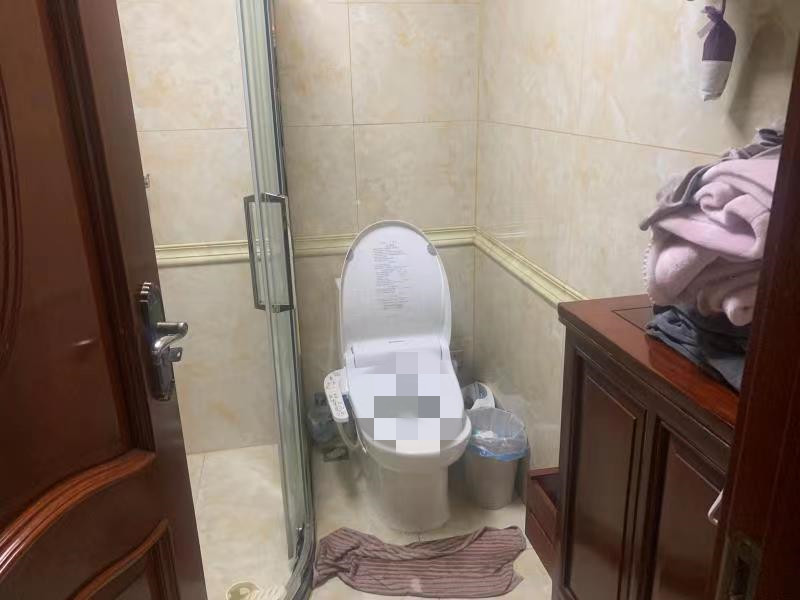 南通橡树湾 4室2厅2卫 169m&sup2;