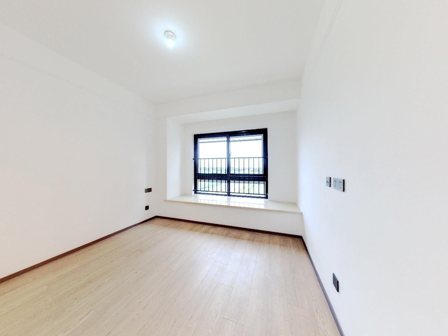 中南珑悦 2室2厅1卫 955.00m&sup2;