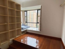 中港城 3室2厅1卫 106m&sup2;