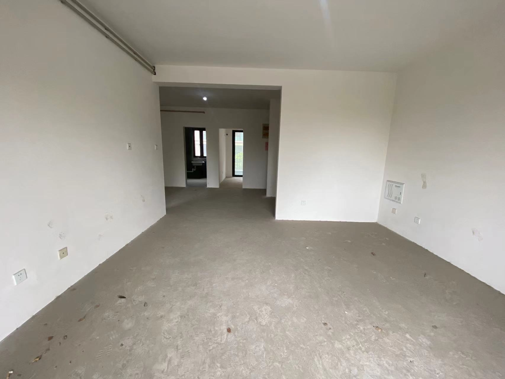 城市嘉苑 3室2厅1卫 115m²