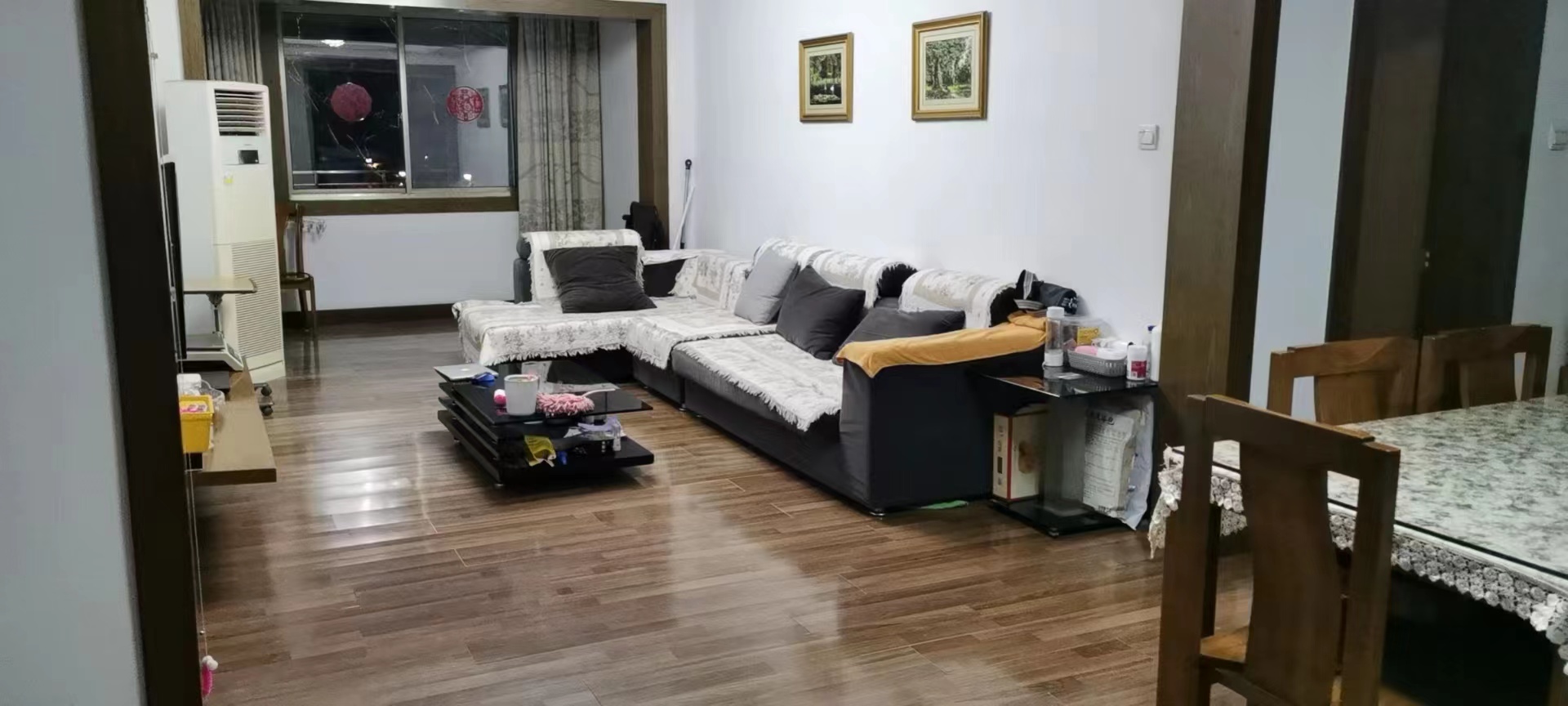 华侨花苑 3室2厅2卫 145m&sup2;