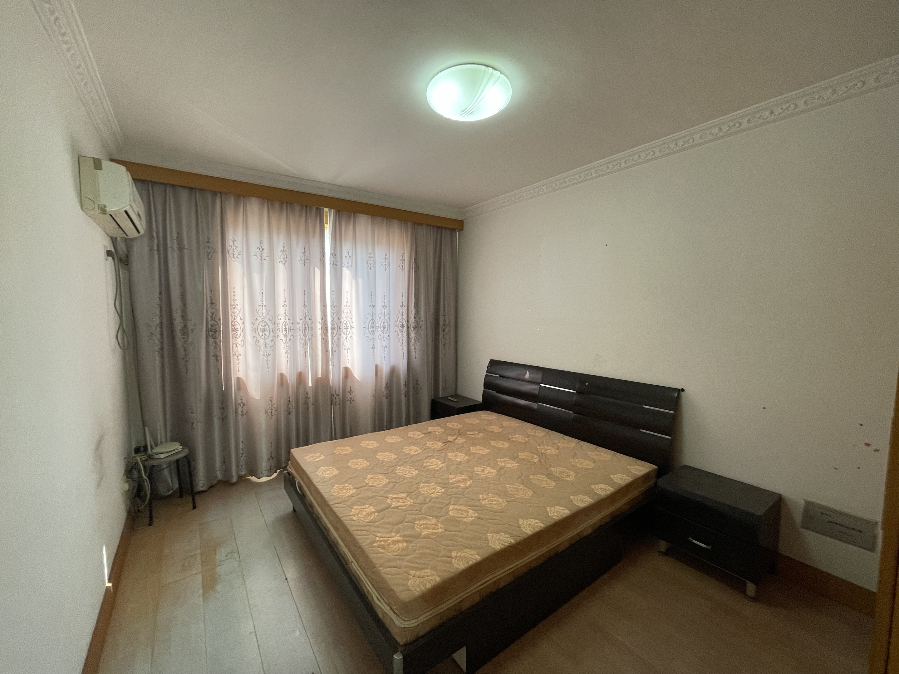 教育新村 3室1厅1卫 102m&sup2;