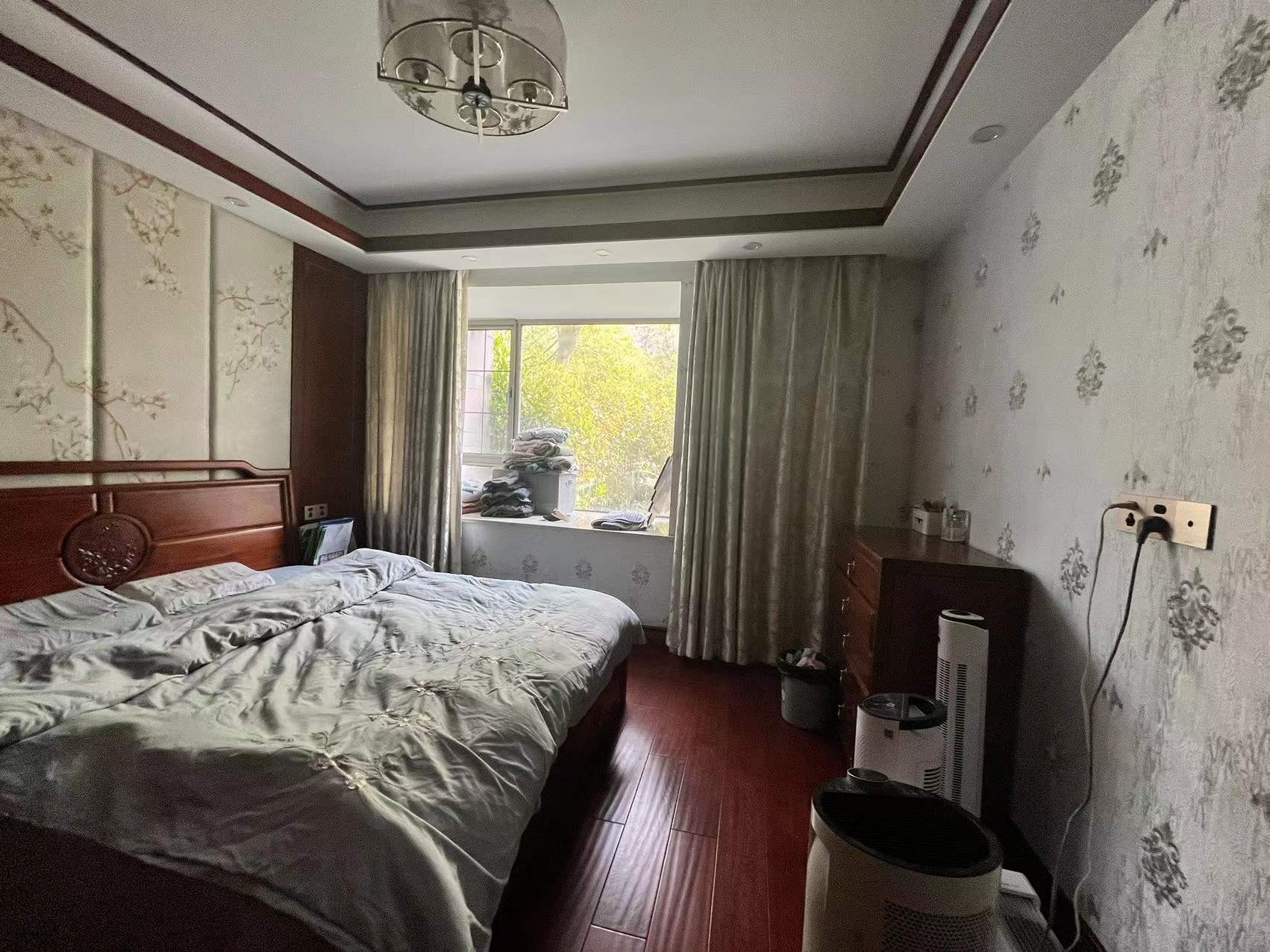 优山美地花园南区 3室2厅2卫 140m&sup2;