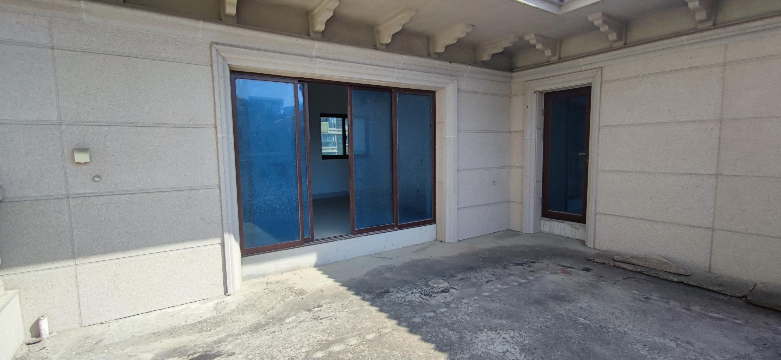 碧桂园(南通经济技术开发区) 4室2厅3卫 258.09m&sup2;