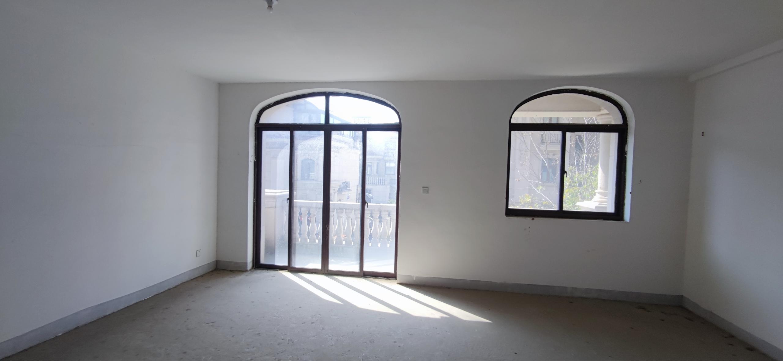 碧桂园(南通经济技术开发区) 4室2厅2卫 260.19m²