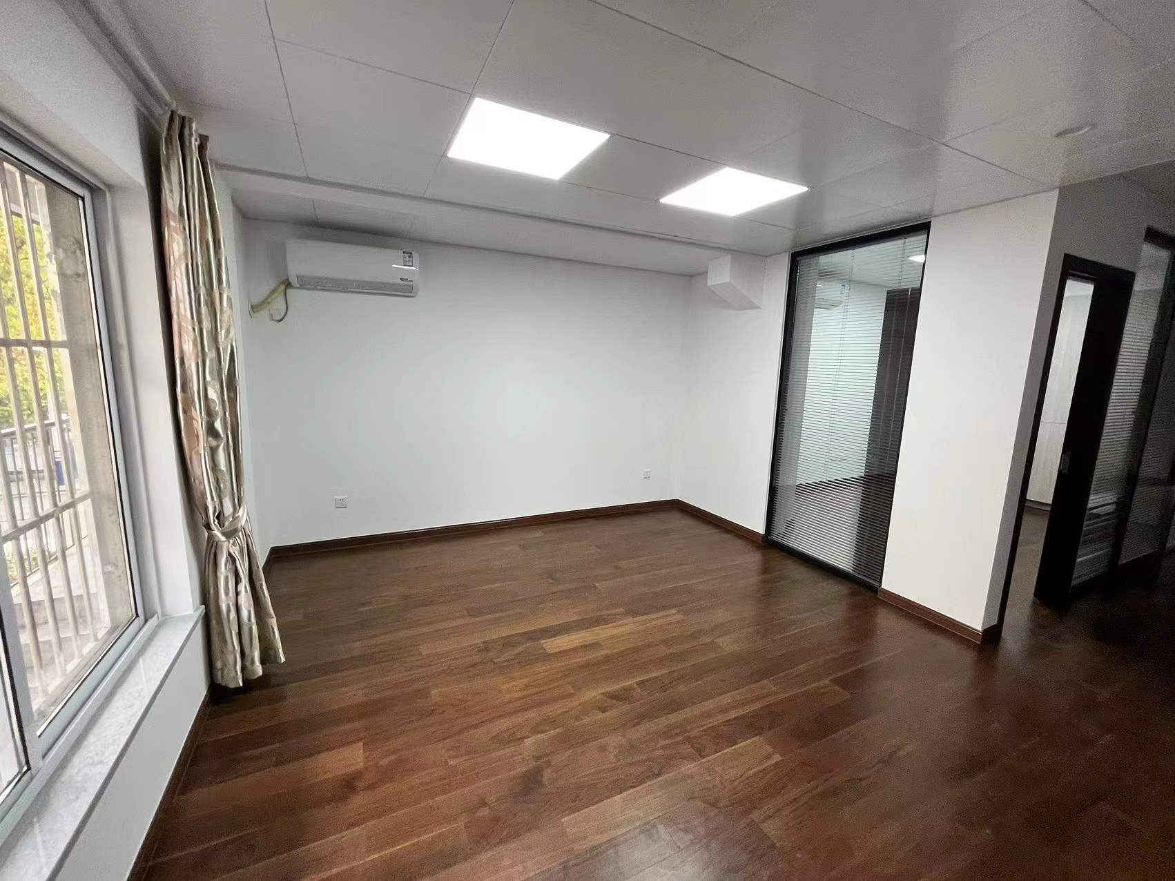 越江新村 3室2厅1卫 101.92m&sup2;