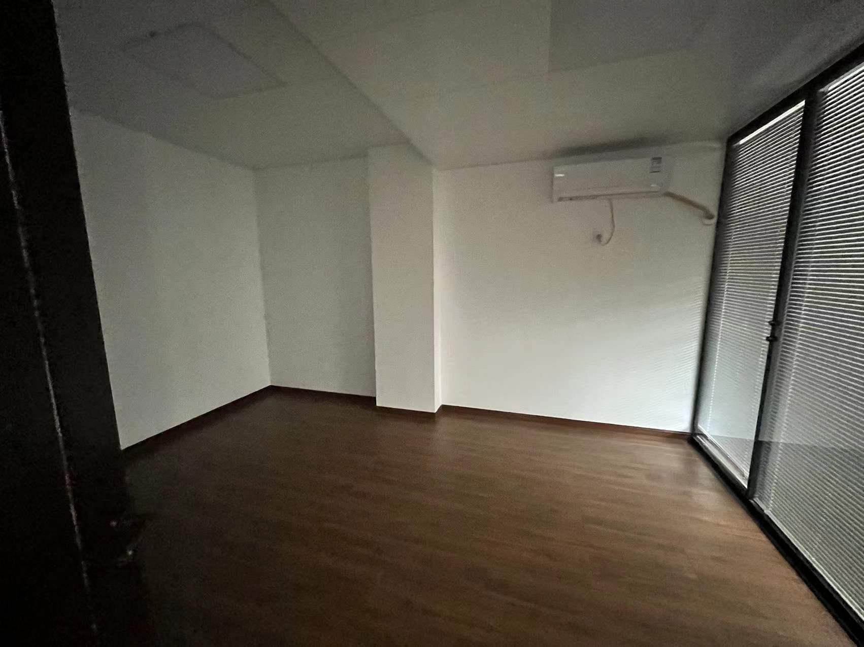 越江新村 3室2厅1卫 101.92m&sup2;