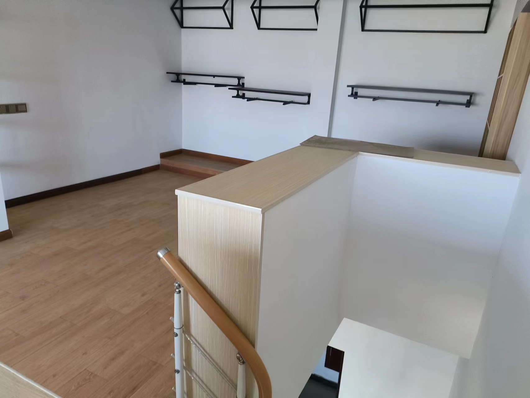 天空之城 3室2厅1卫 38m²