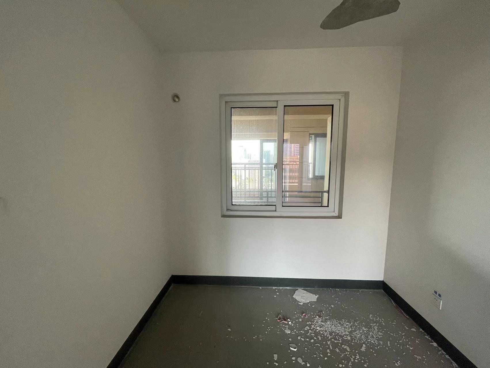世茂新界 3室2厅1卫 91m&sup2;
