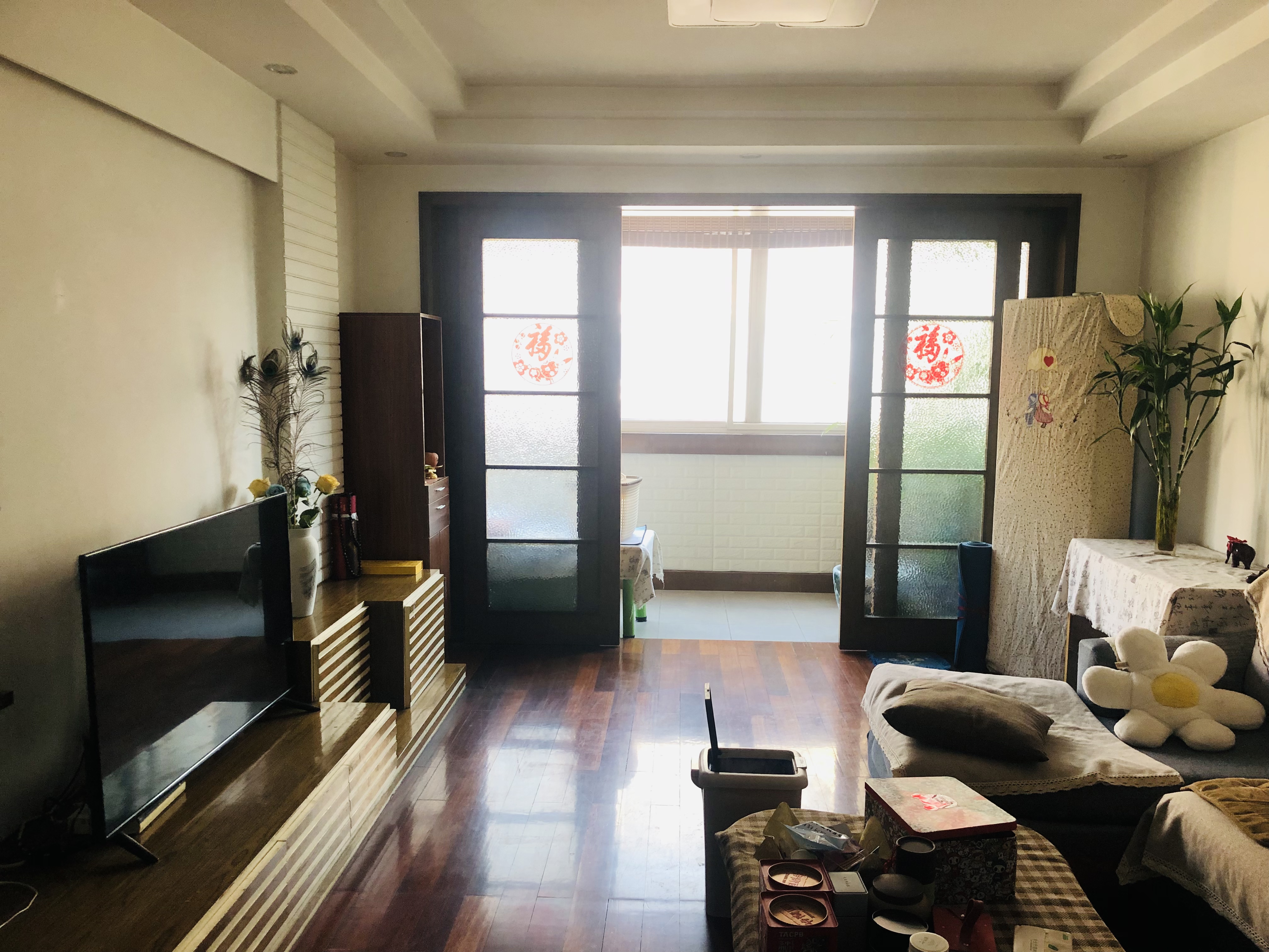 濠南路32号小区 3室2厅2卫 138m&sup2;