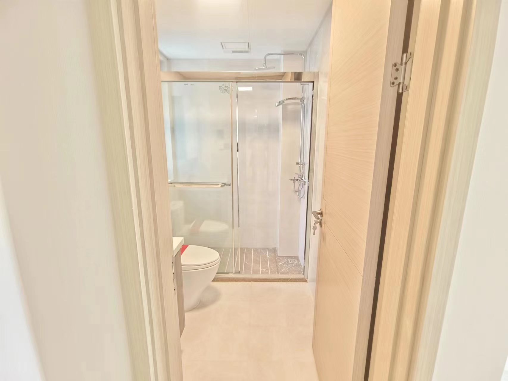 星湖泮 4室2厅2卫 142m&sup2;