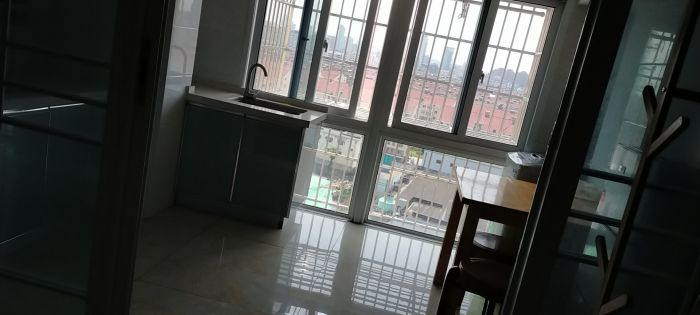 宏景大厦 3室2厅2卫 112.00m&sup2;