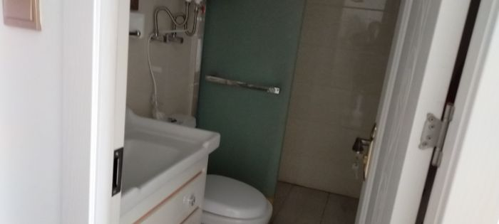 宏景大厦 3室2厅2卫 112.00m&sup2;