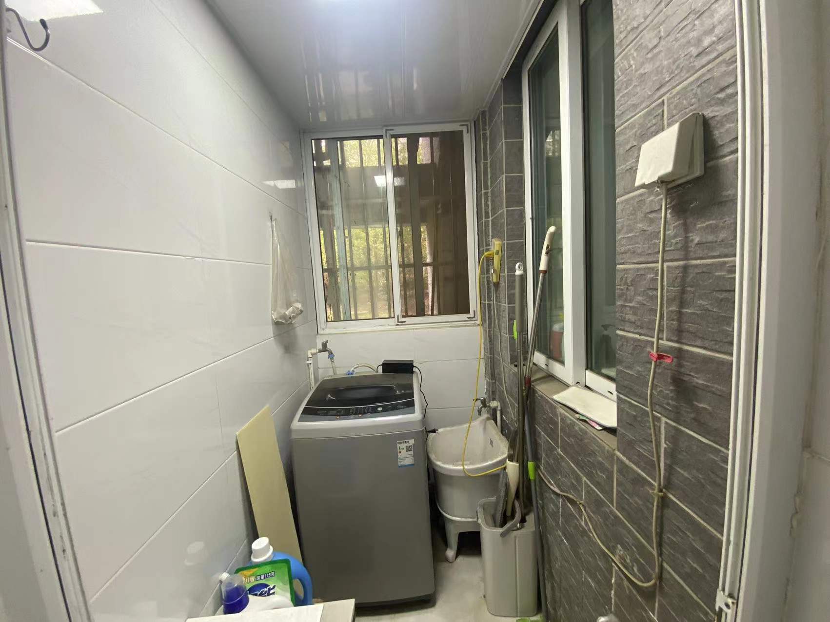 惠泽苑 2室1厅1卫 84m&sup2;