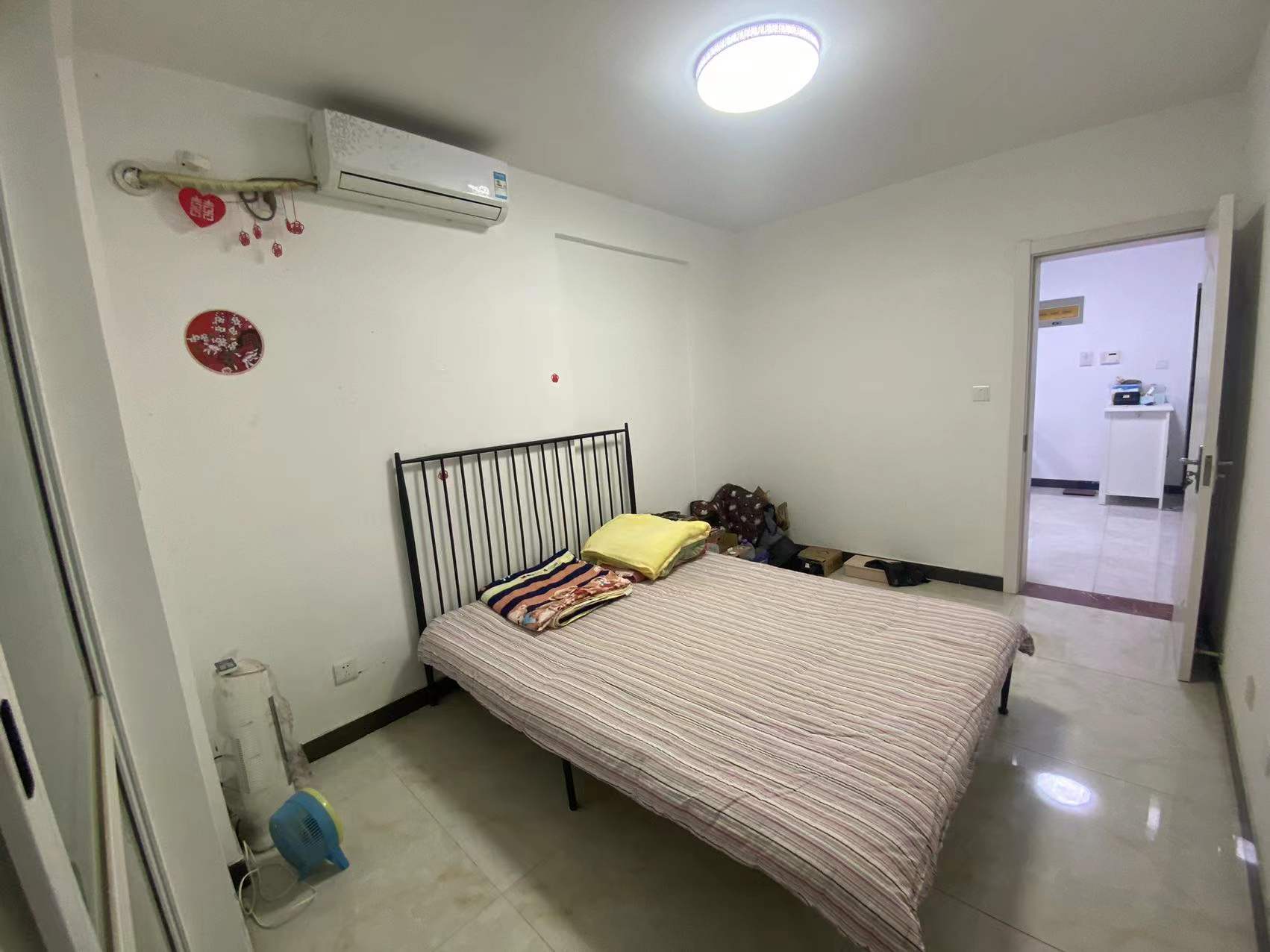 惠泽苑 2室1厅1卫 84m&sup2;