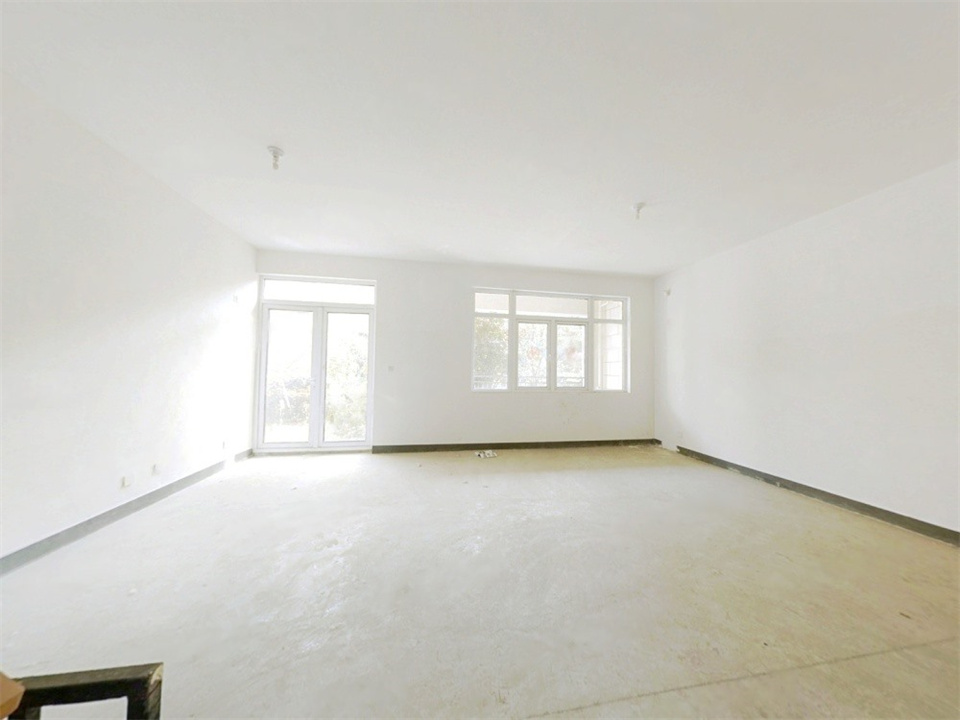 军山花园 5室3厅2卫 274.8m&sup2;