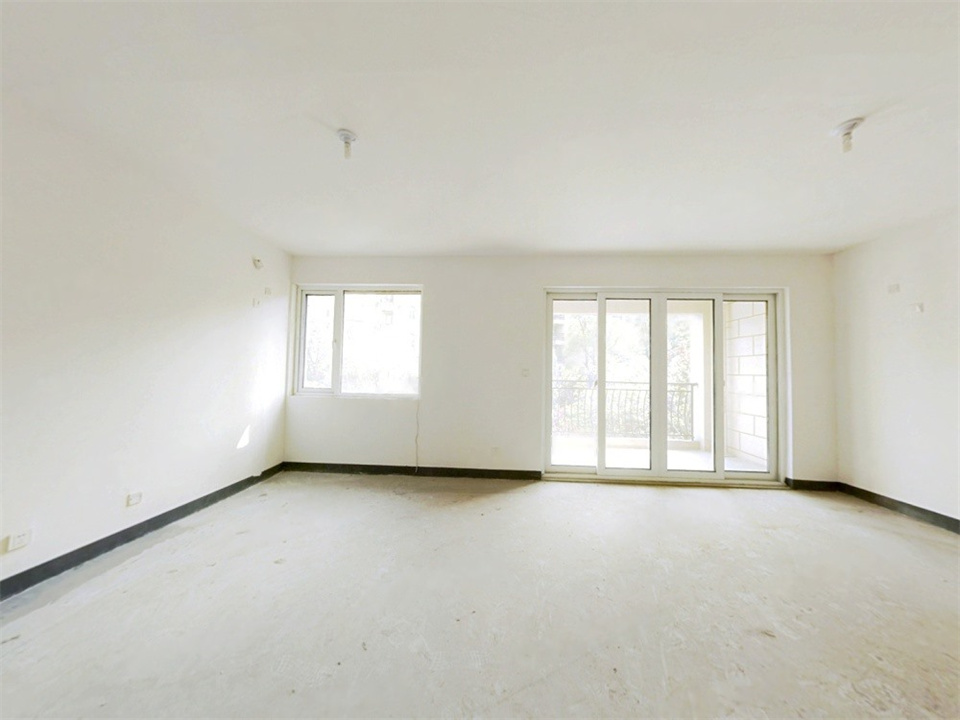 军山花园 5室3厅2卫 274.8m&sup2;