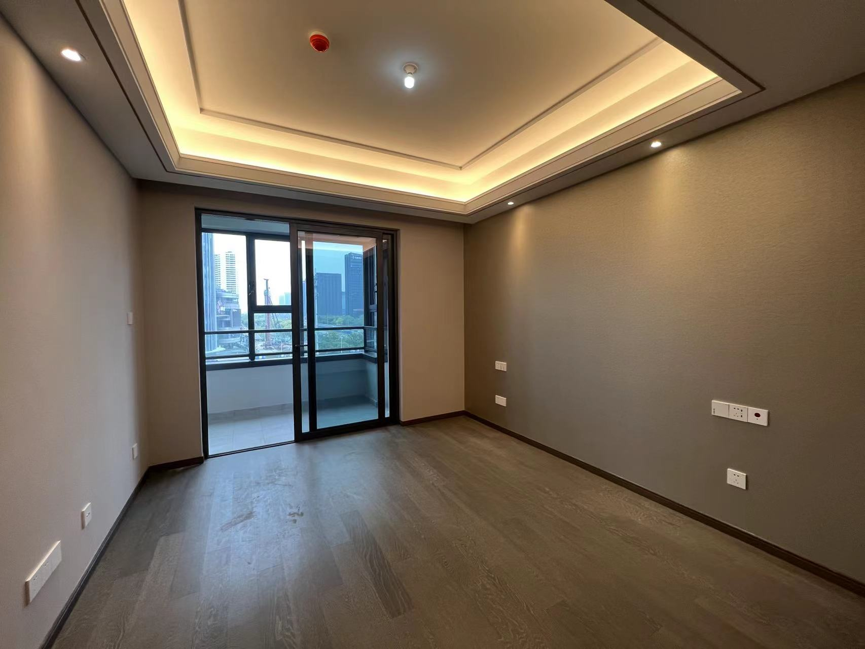 绿城&middot;晓风印月 3室2厅2卫 120m&sup2;