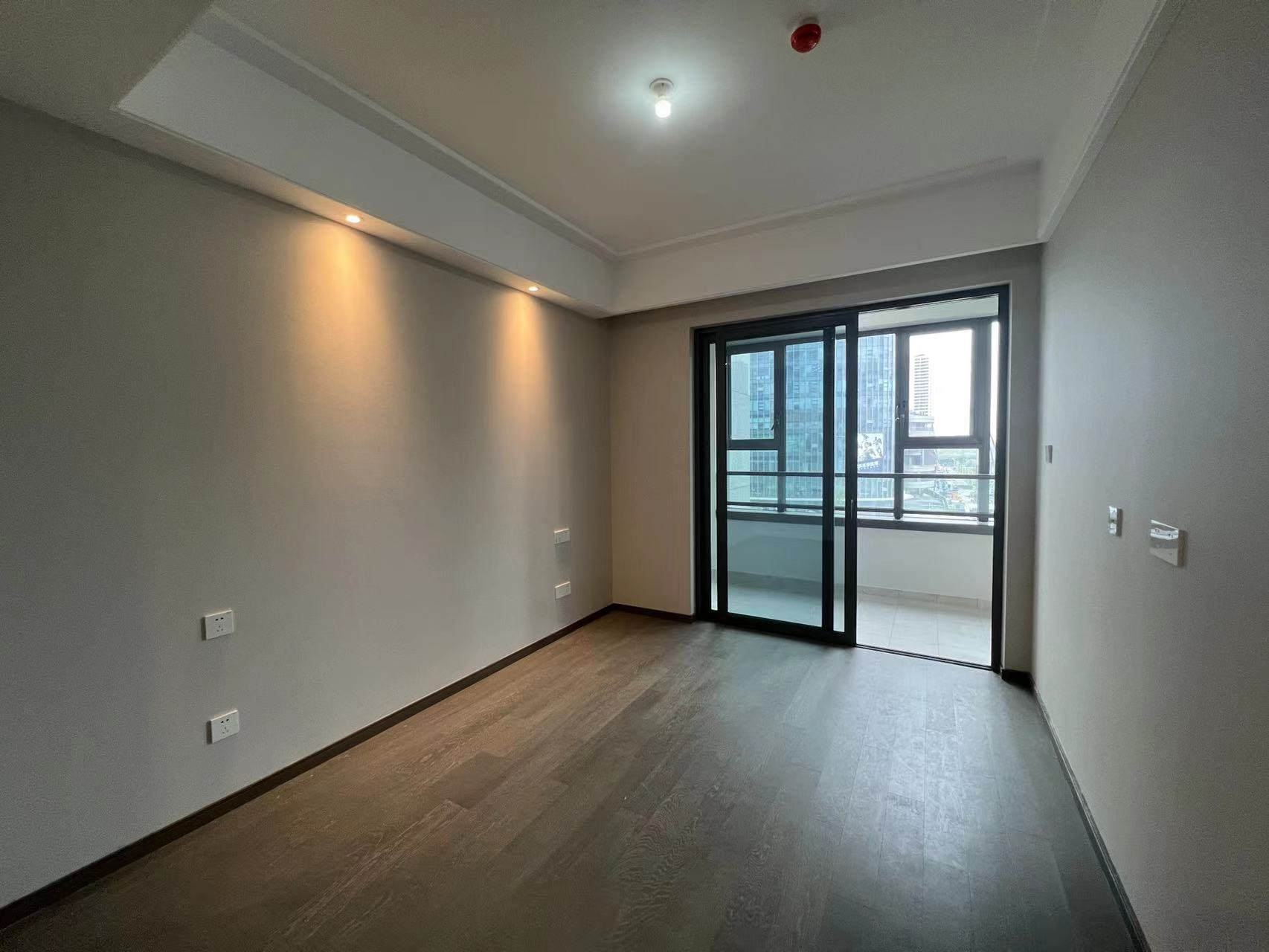 绿城&middot;晓风印月 3室2厅2卫 120m&sup2;