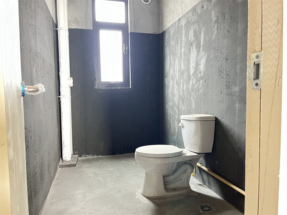 华强城 4室2厅2卫 145m&sup2;