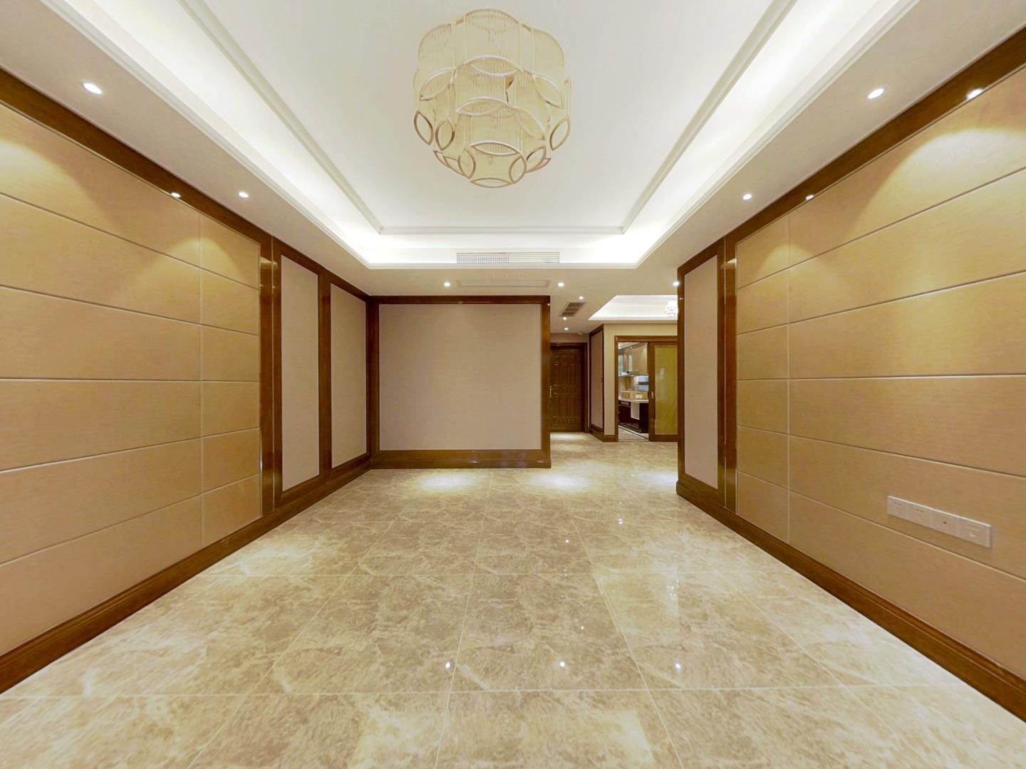 恒大御澜庭 3室2厅2卫 143m&sup2;