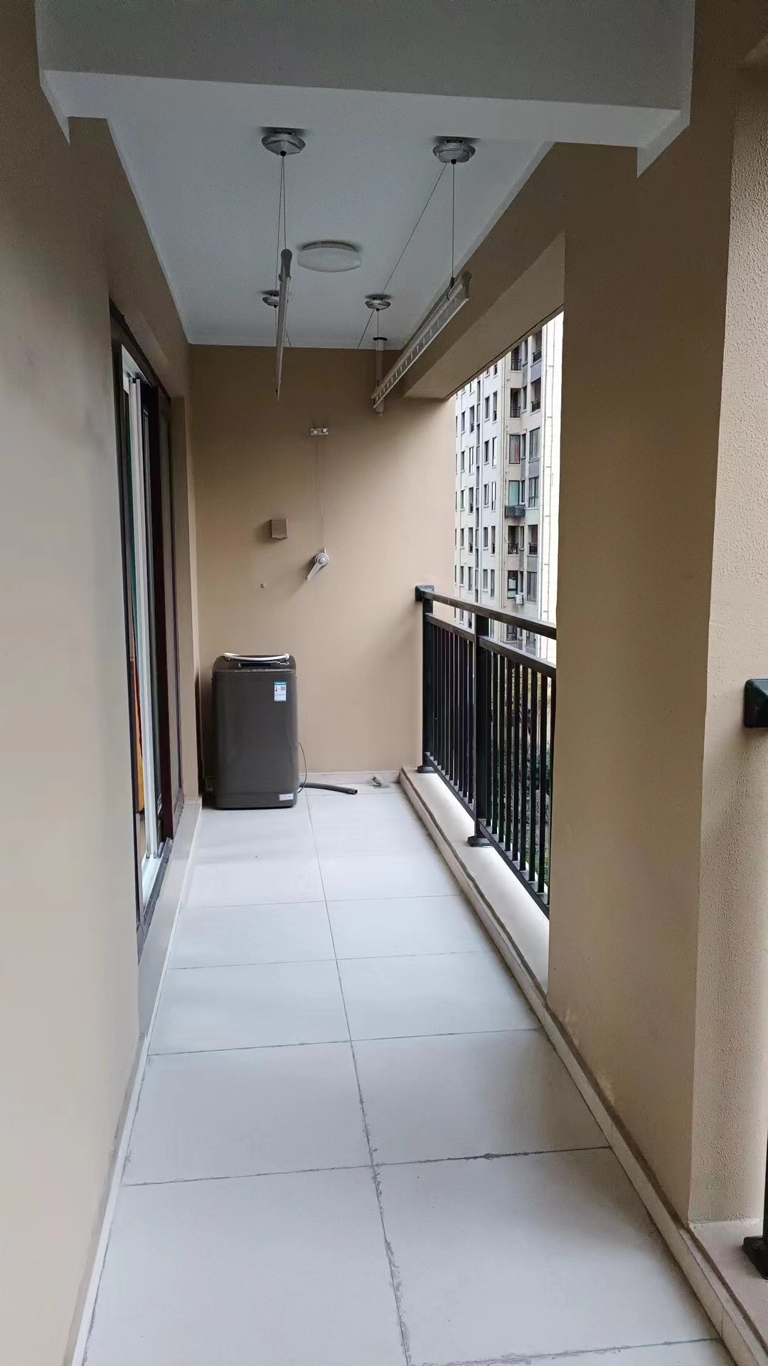 世茂九龙庭 3室2厅2卫 126m&sup2;