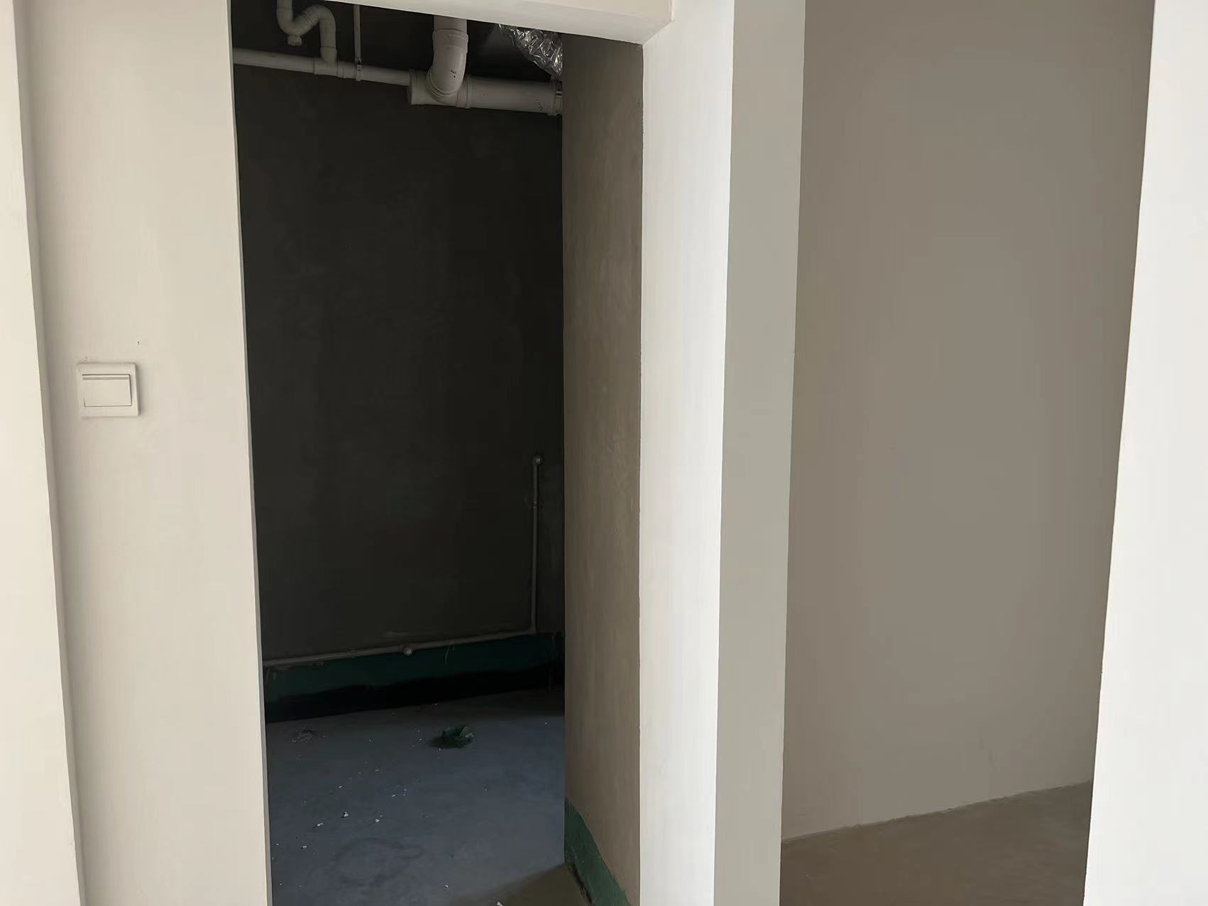 军山花园 4室2厅2卫 241m&sup2;