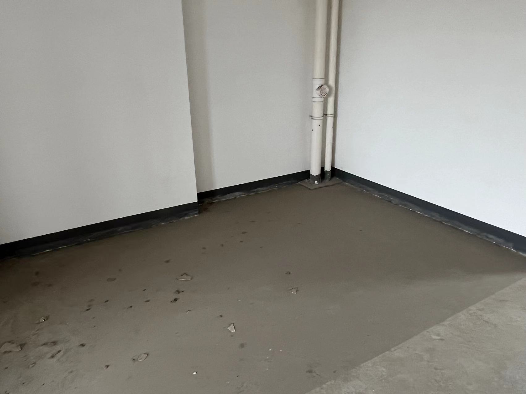 军山花园 8室2厅3卫 280m²