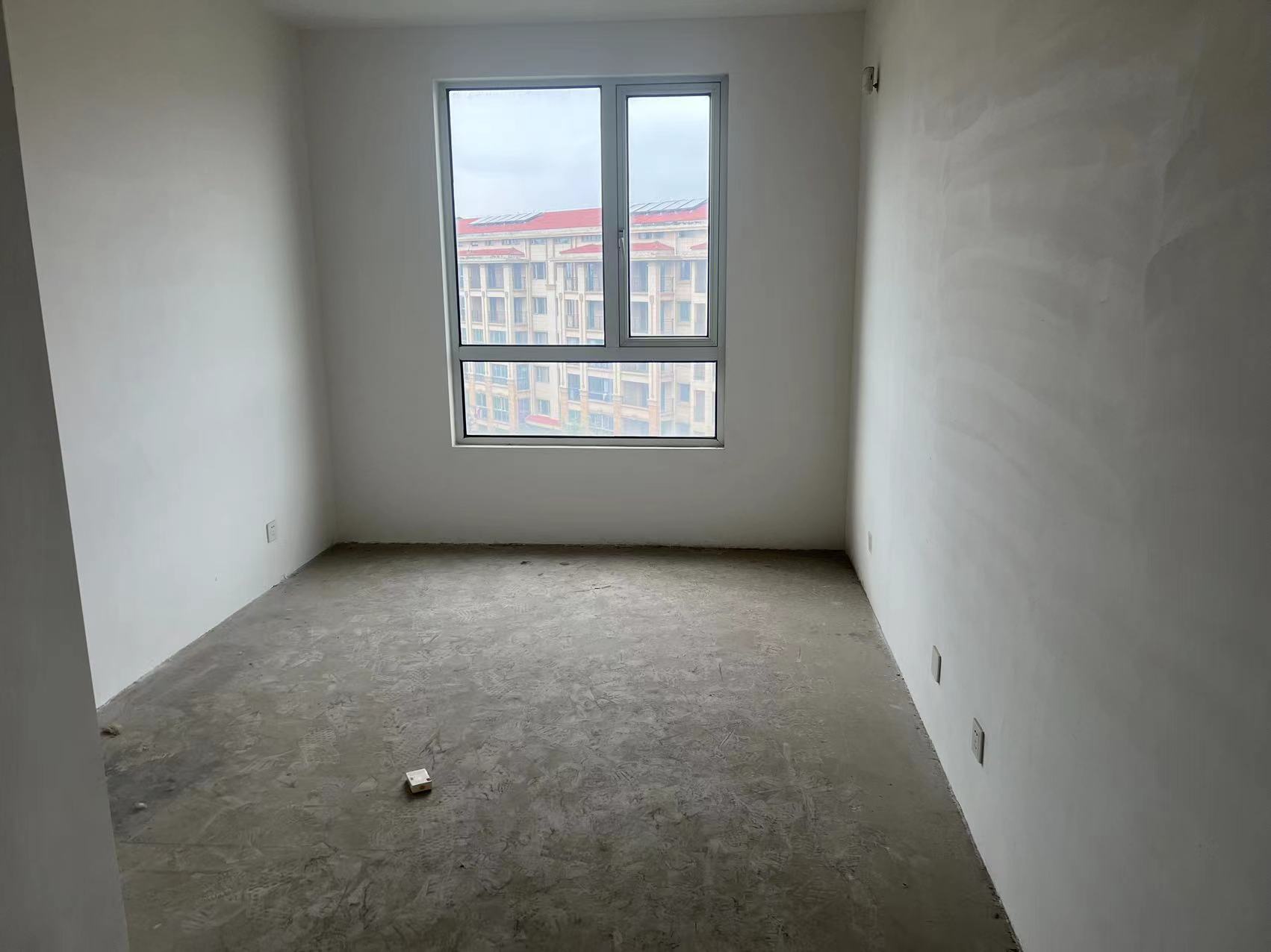军山花园 4室2厅2卫 360.00m&sup2;
