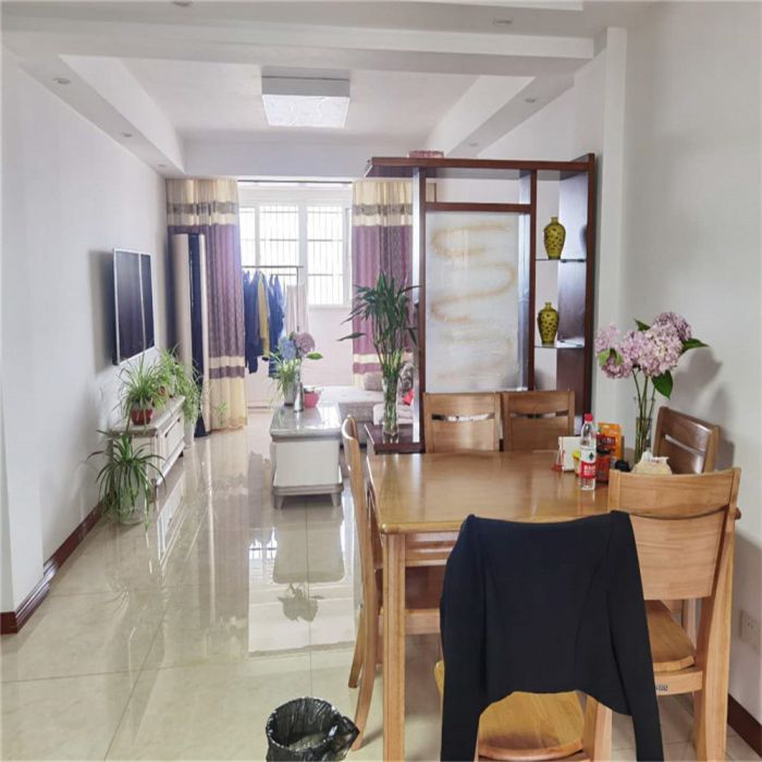 和盛林荫水岸 3室2厅1卫 127m&sup2;