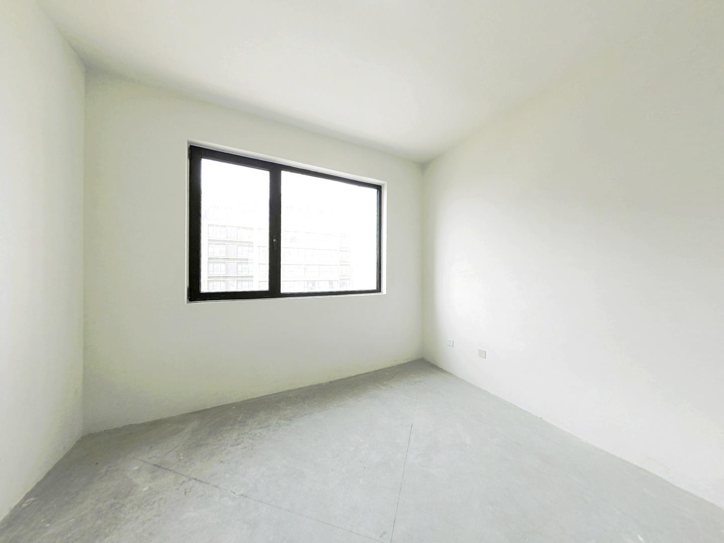 万濠山庄 3室厅卫 143m&sup2;