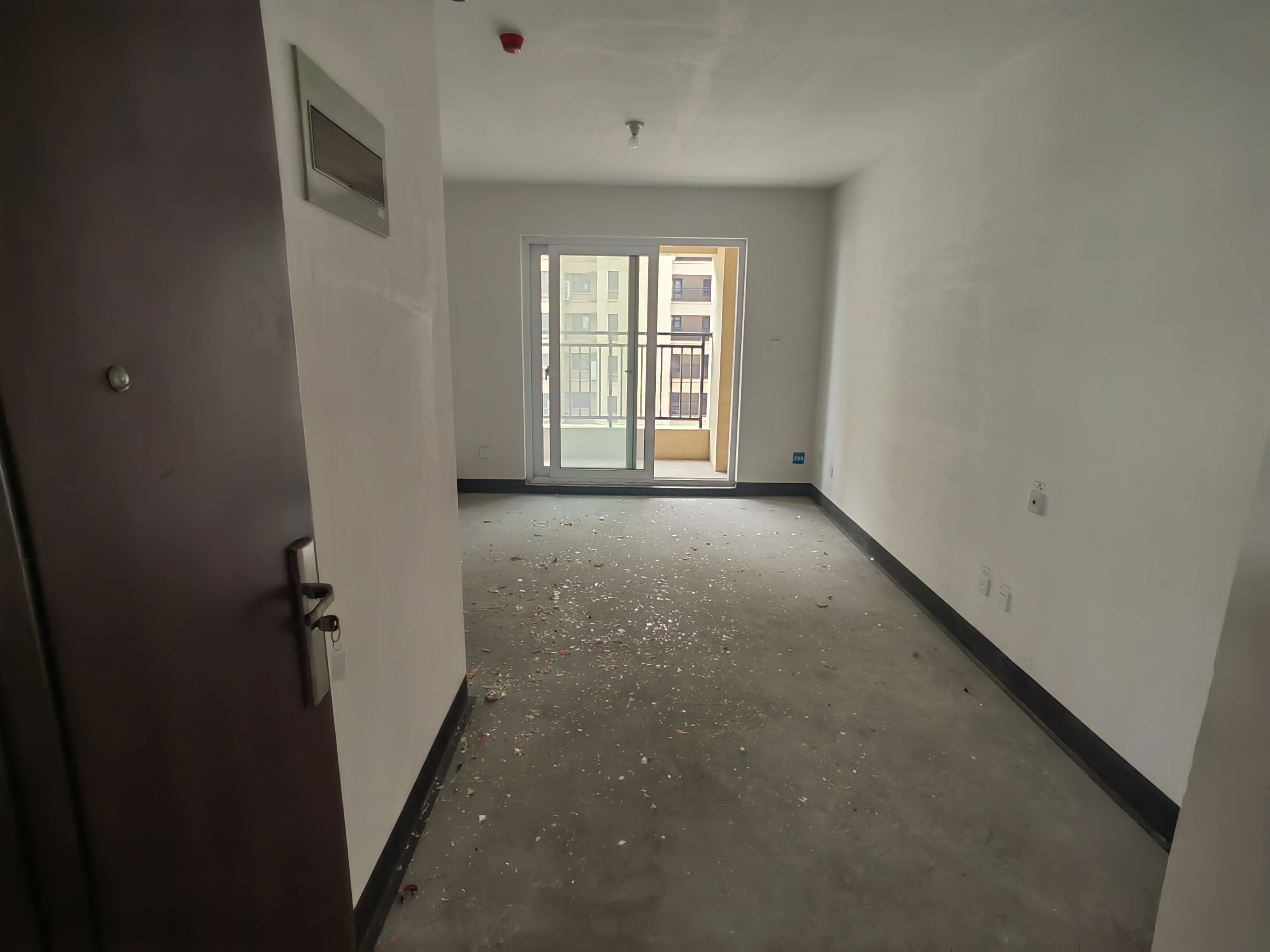 世茂新界 3室2厅1卫 92.84m&sup2;