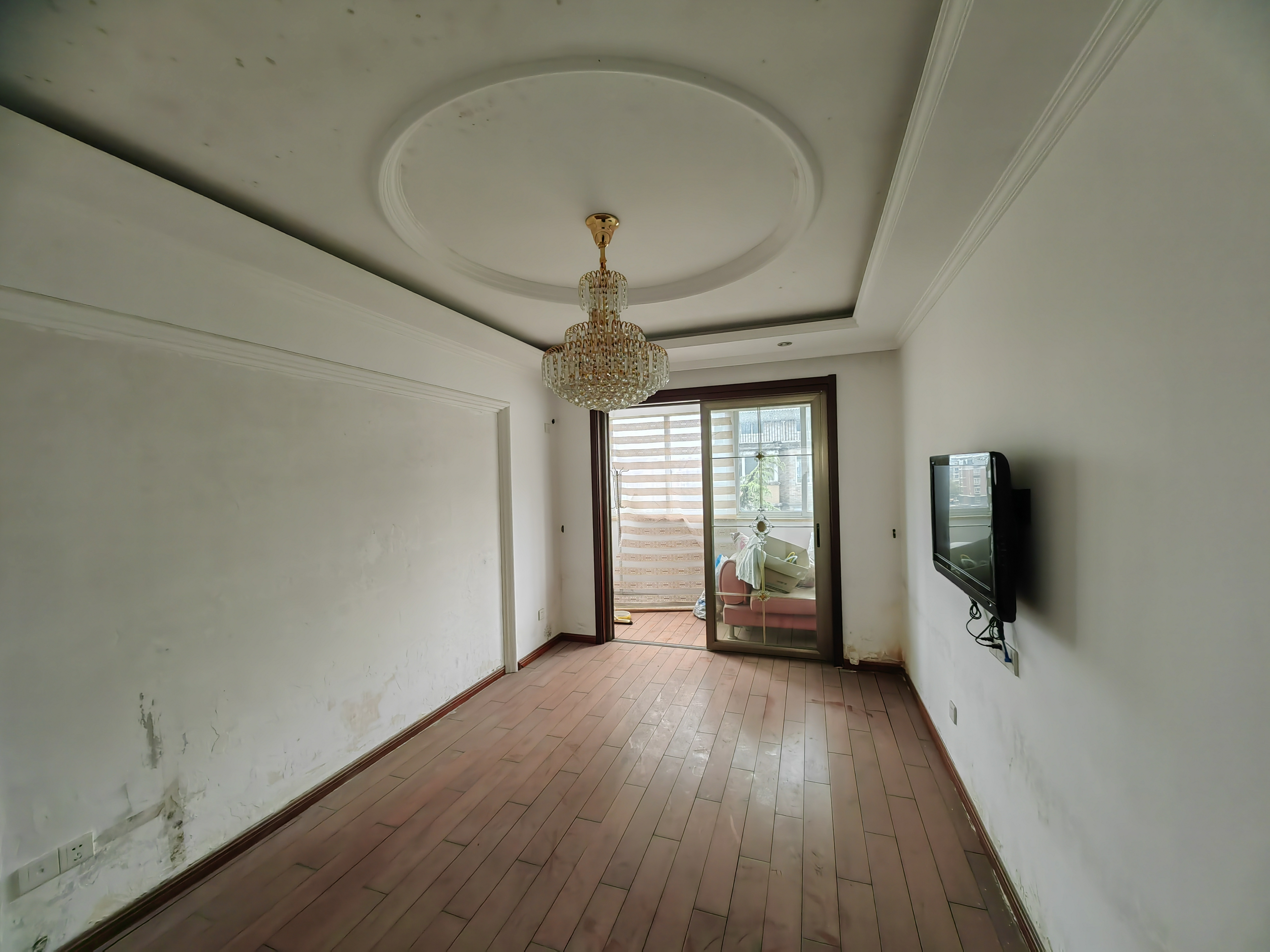 明珠花园（南通经济技术开发区） 5室3厅3卫 225.5m&sup2;