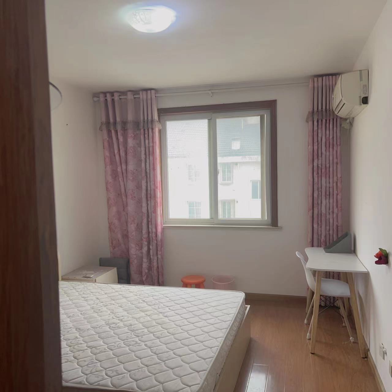 怡居北苑 3室2厅1卫 138.00m&sup2;