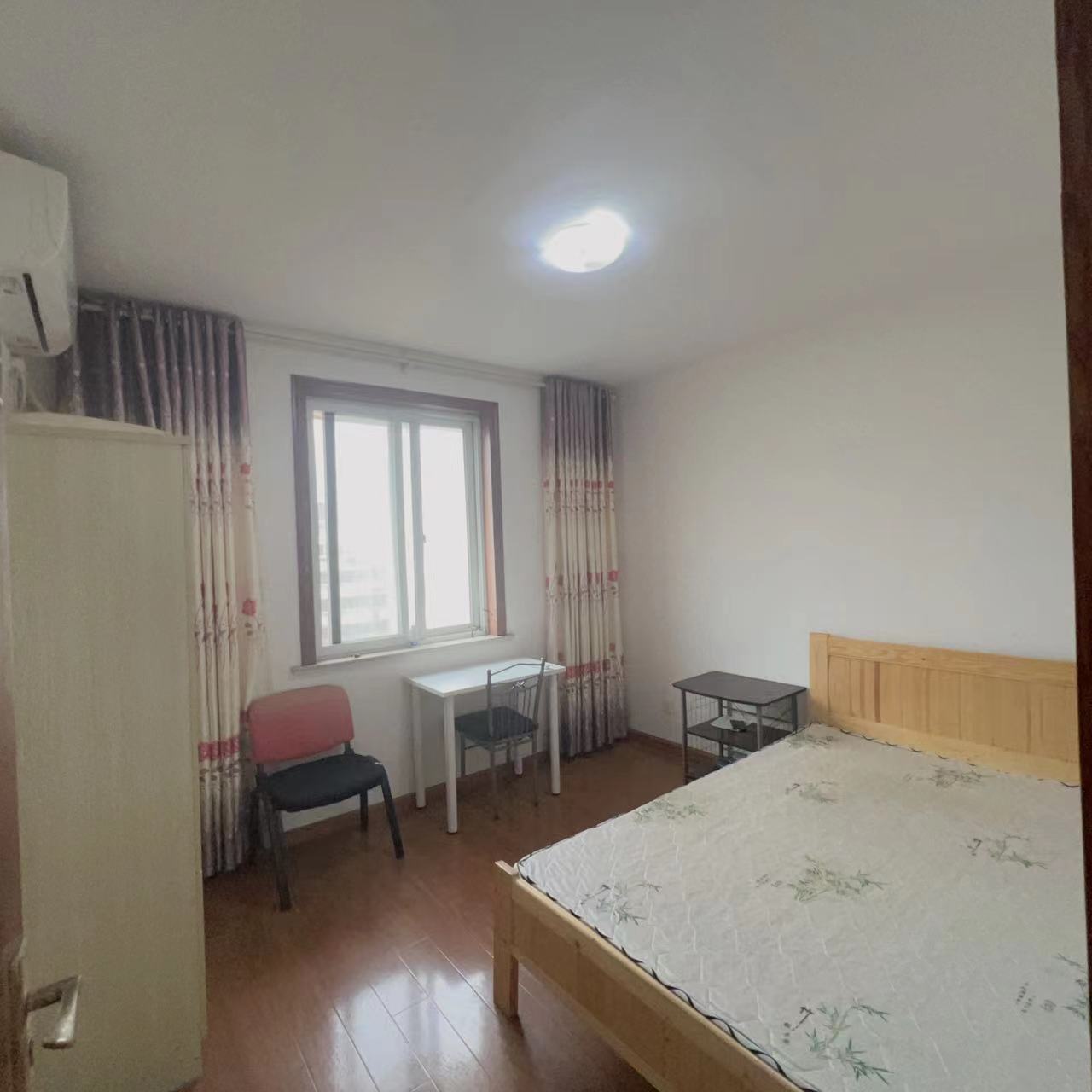怡居北苑 3室2厅1卫 138.00m&sup2;