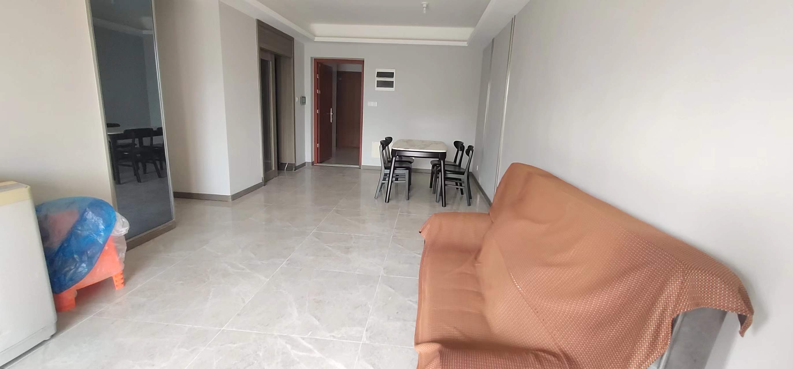 南通雅居乐花园 3室2厅1卫 117.00m&sup2;