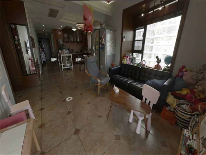 七星花园 3室2厅2卫 144m&sup2;