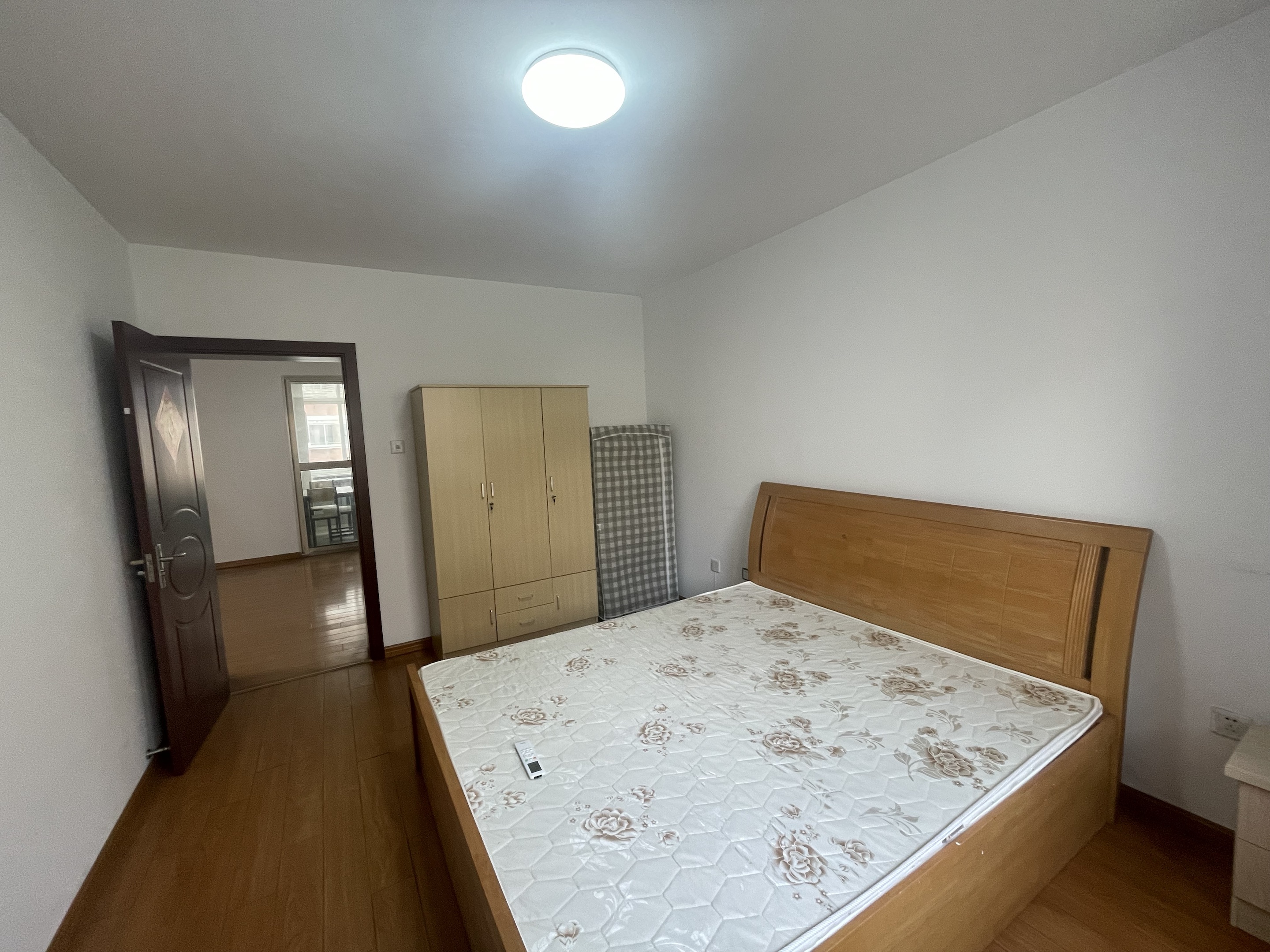 天馨花苑 3室1厅1卫 101m&sup2;