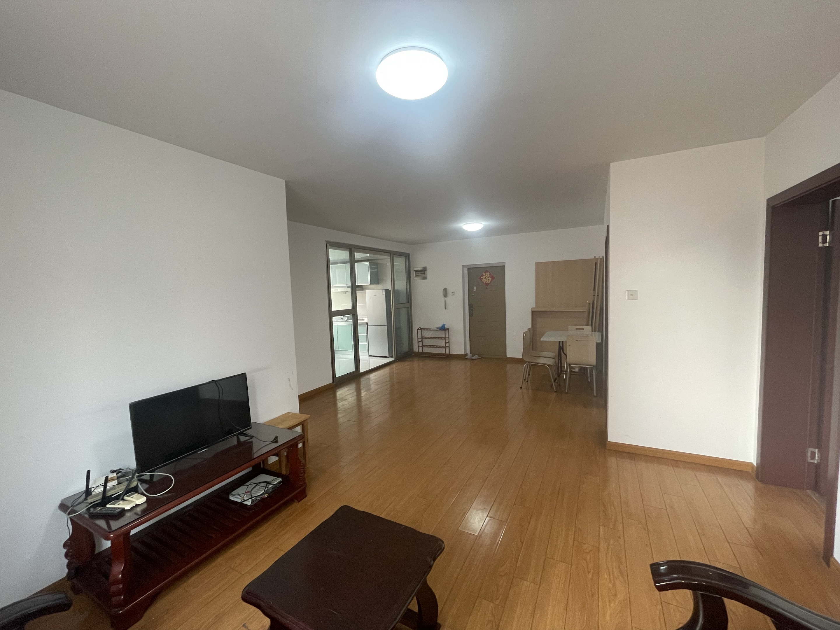 天馨花苑 3室1厅1卫 101m&sup2;