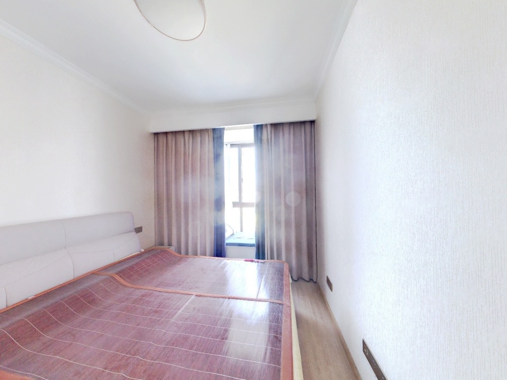 山景水岸 3室2厅2卫 144m&sup2;